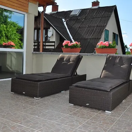 Farkas Apartman Siófok Esterno foto